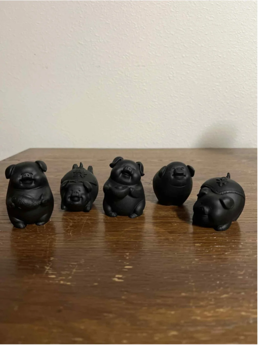 Set of 5 Black Pig Figurines Feng Shui Good Luck Tea Pets Prosperity Décor